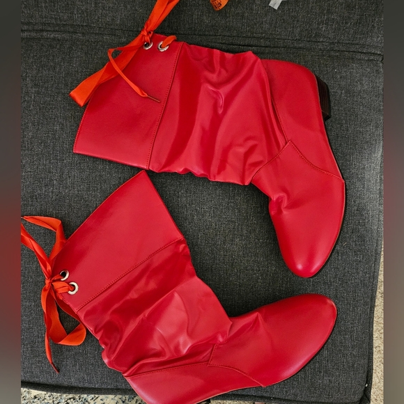 Red Ankle Boots with Ribbon Detail - Picture 5 of 10